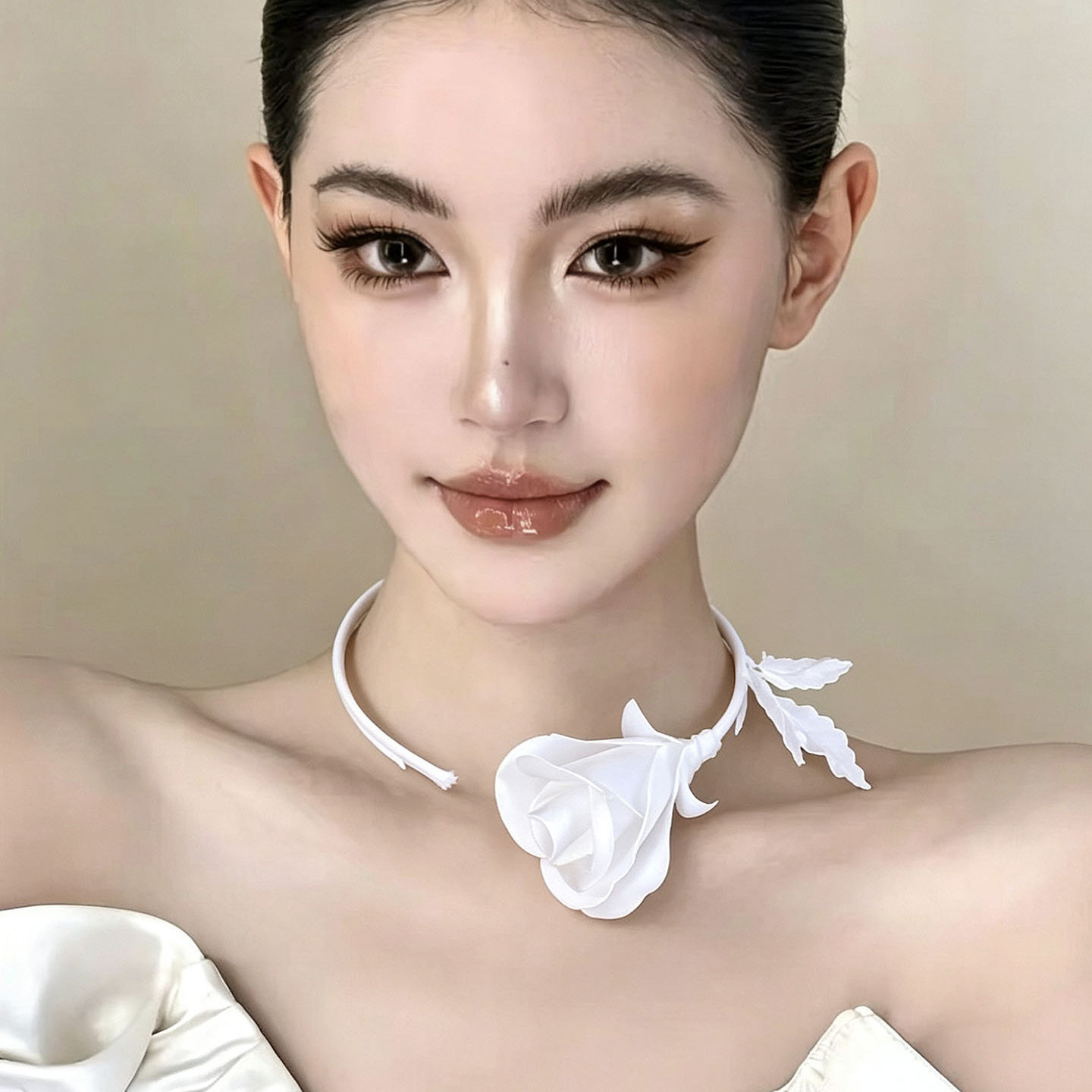 Fashion Jewelry Handmade White - Women Formal Wear Black And White avaliação e preço