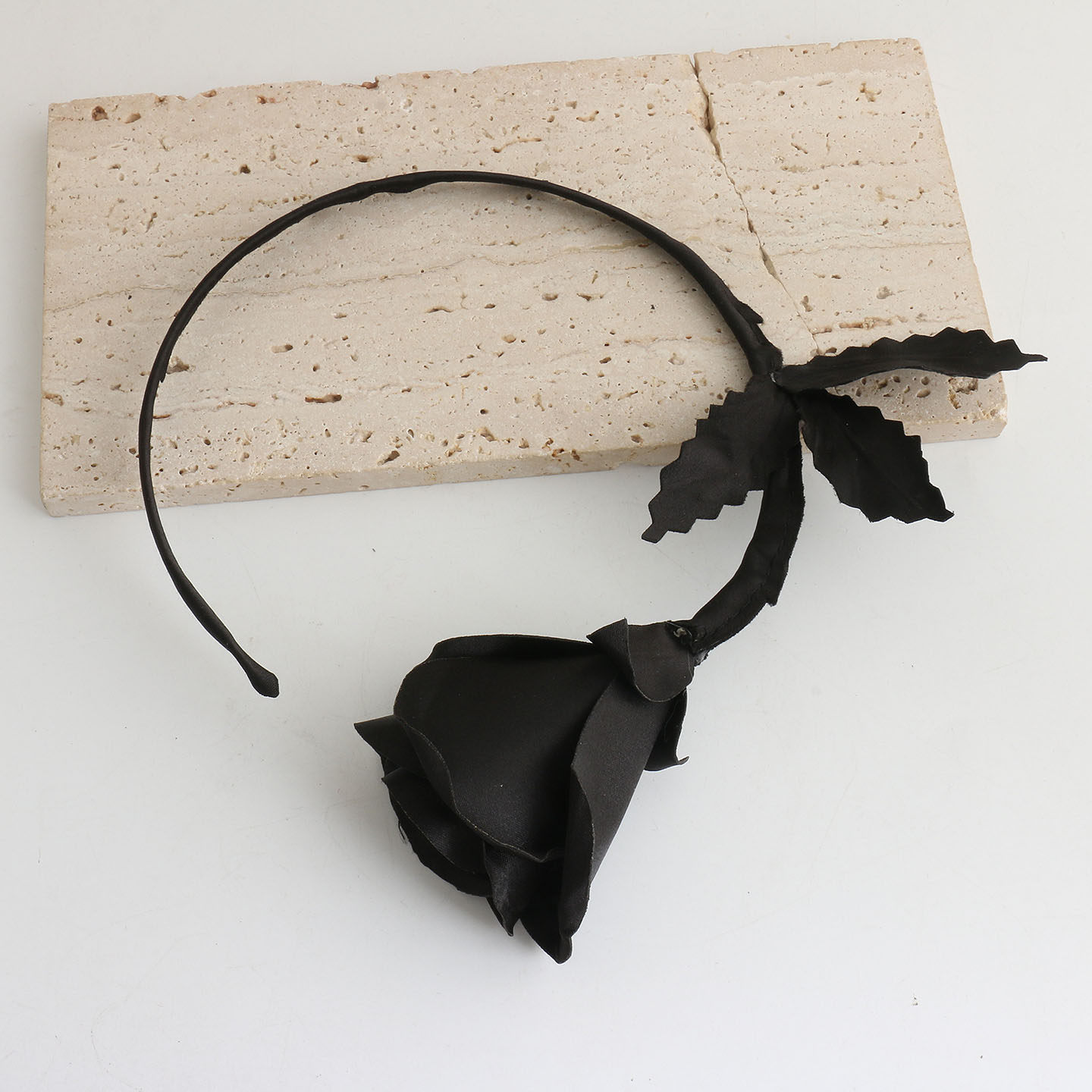 Fashion Jewelry Handmade White - Women Formal Wear Black And White avaliação e preço