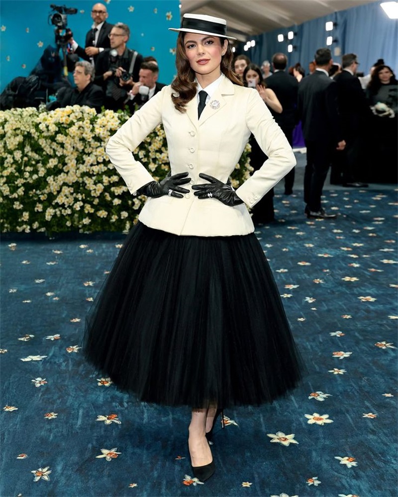 White Women Office Suits Skirt - Women Formal Wear Black And White avaliação e preço