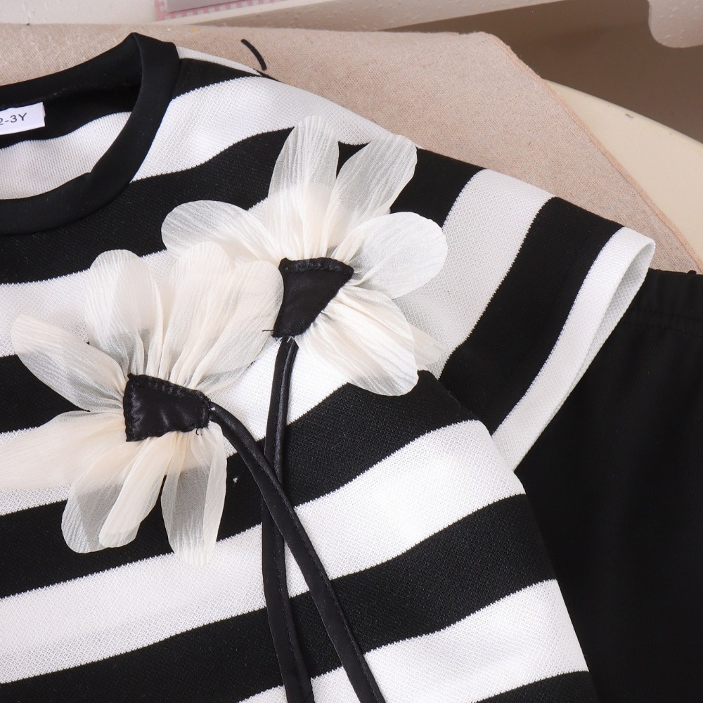 New Arrival Children Monochrom - Monochrome Suit Set avaliação e preço