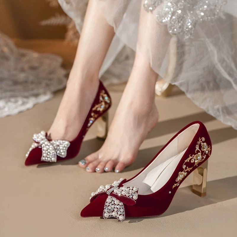 Embroidered Block Heel Single  - Pump Heel Block avaliação e preço